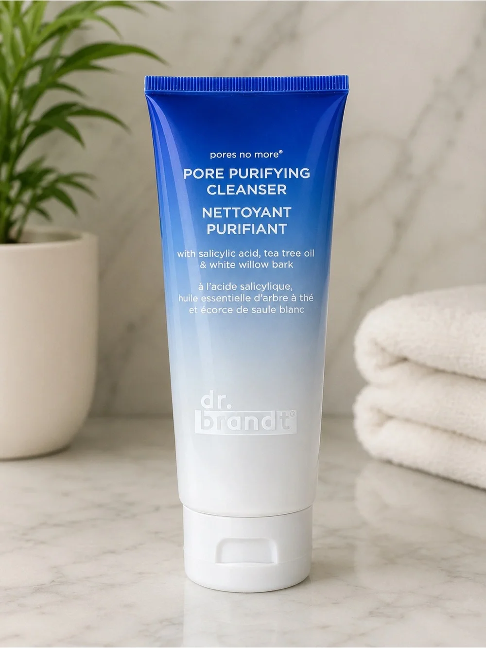 Dr. Brandt Gradient Blue and White Pore Purifying Cleanser
